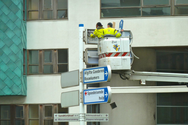 New fluorescent tube for a sign