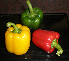Green, yellow and red pepper.