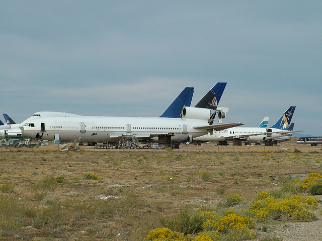 N13088 DC-10 Continental Airlines