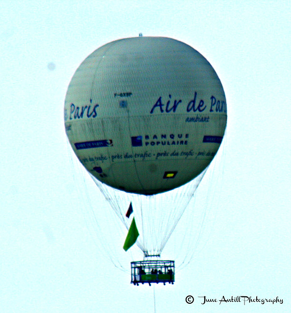 Ballooning in Paris