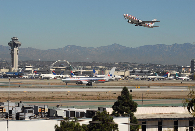 Imperial Hill, Los Angeles International Airport