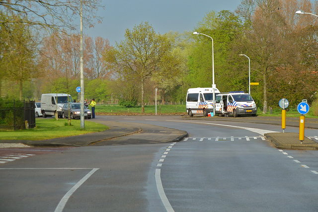 Police checking drivers for drink-and-driving