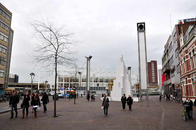 Design for a fountain in front of Leiden central station