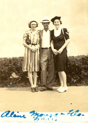 Aline, Morris and Flo. 1939 World's Fair, NYC
