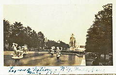 Lagoon of Nations and George Washington statue.  1939 World's Fair, NYC