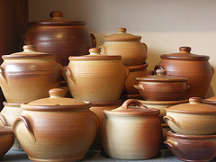 Leach pots