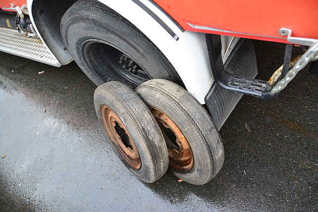 Techno Classica 2013 – Classic tyres