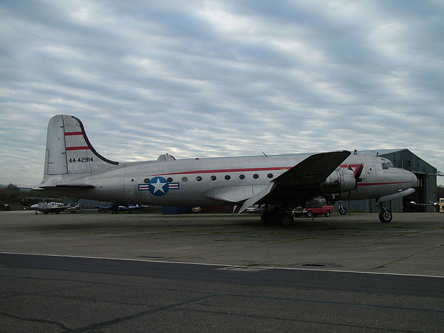 N44914 C-54Q Aces High US Inc.