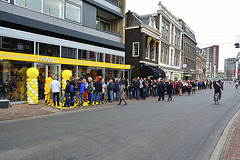 Line in front of the restyled ANWB shop