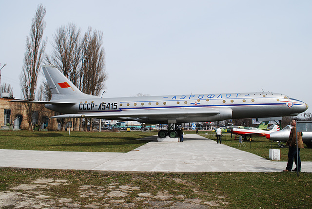 Tu-104 Camel