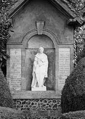 Ardley war memorial (I)