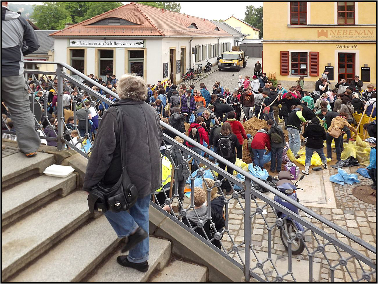 Dresden 04.06.2013, Loschwitzer Brücke 036