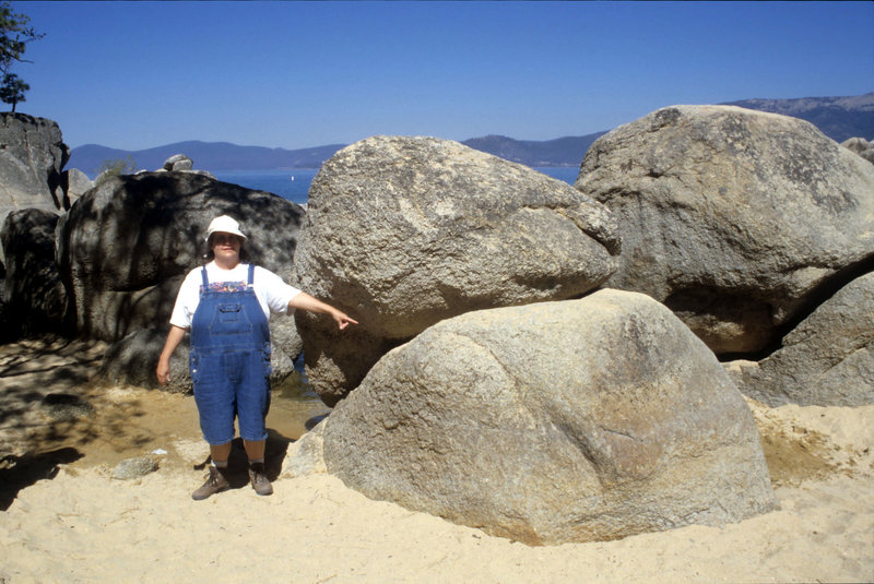 16-Cat&boulders@Sand_Harbor_ig_adj
