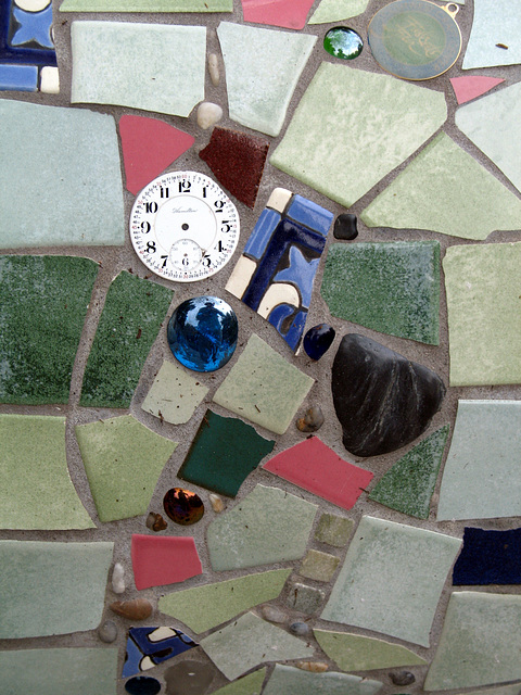 Mosaic Bench Detail 2