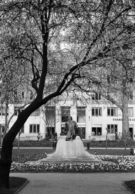 Gandhi in Tavistock Square