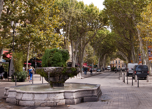 Cours Mirabeau 2