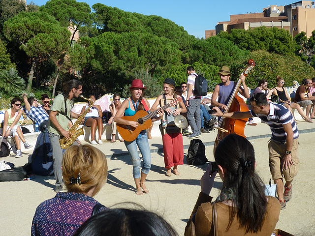 Gigging in Parc Güell