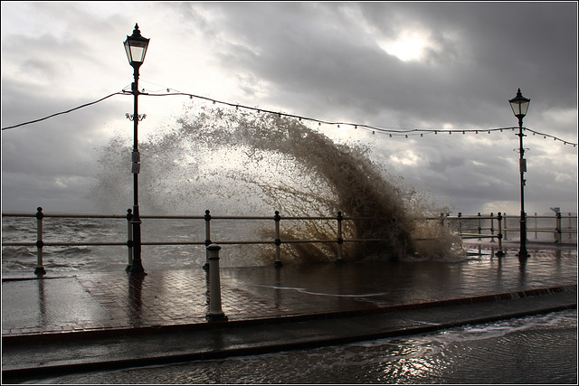 High tides and wind