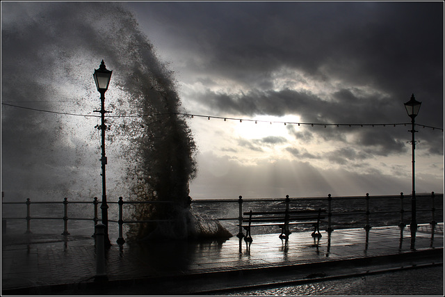 High tides and wind