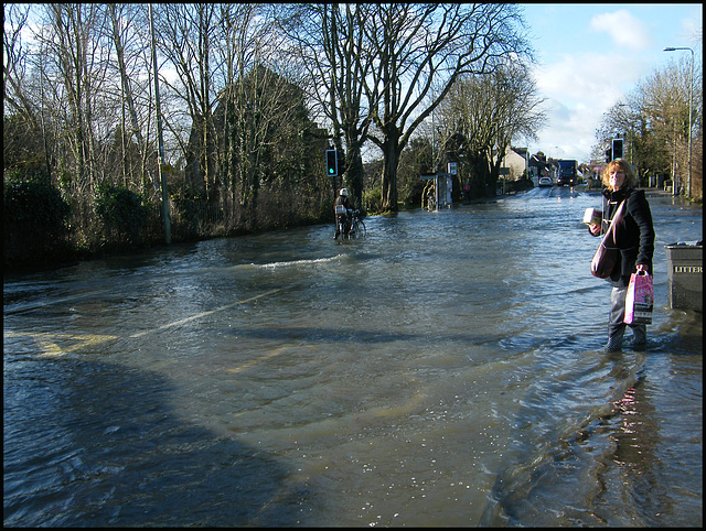 Botley Road awash