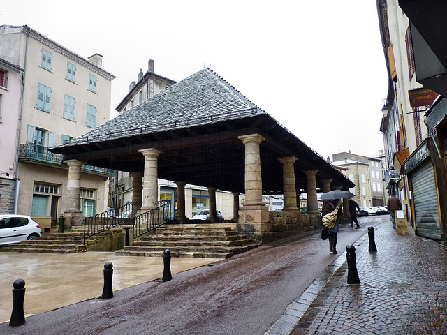 Langogne - The market hall