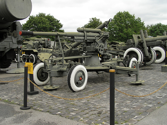 52-K flak 85-mm 52-K flak 85-mm