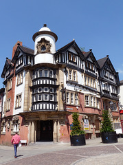 'White Lion' Pub (Closed)