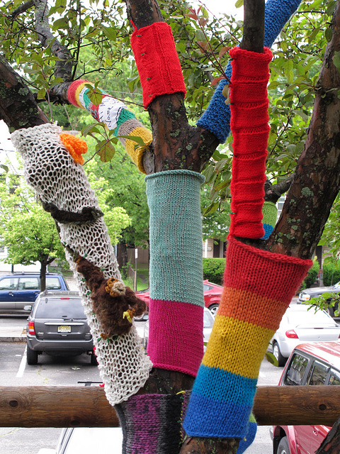 Yarn Storm Tree