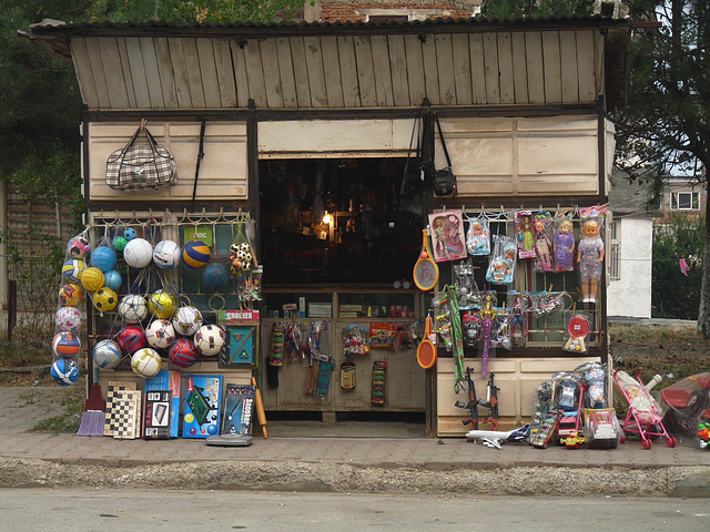 Bajram Curri- Toy Shop