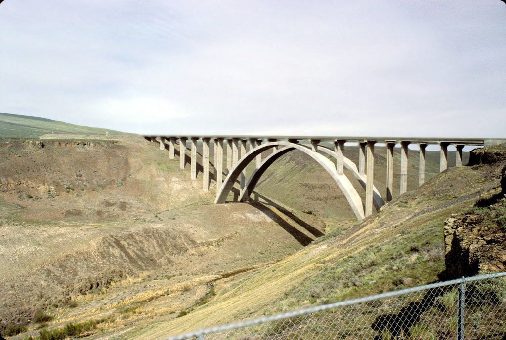 37-yakima_bridge-4-86_adj