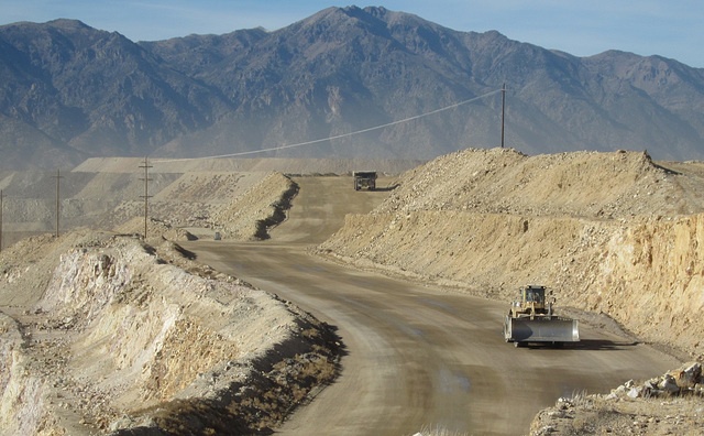 Round Mountain Mine NV 1985a