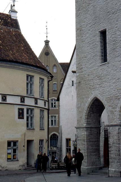 Tallinn- Town Hall Square