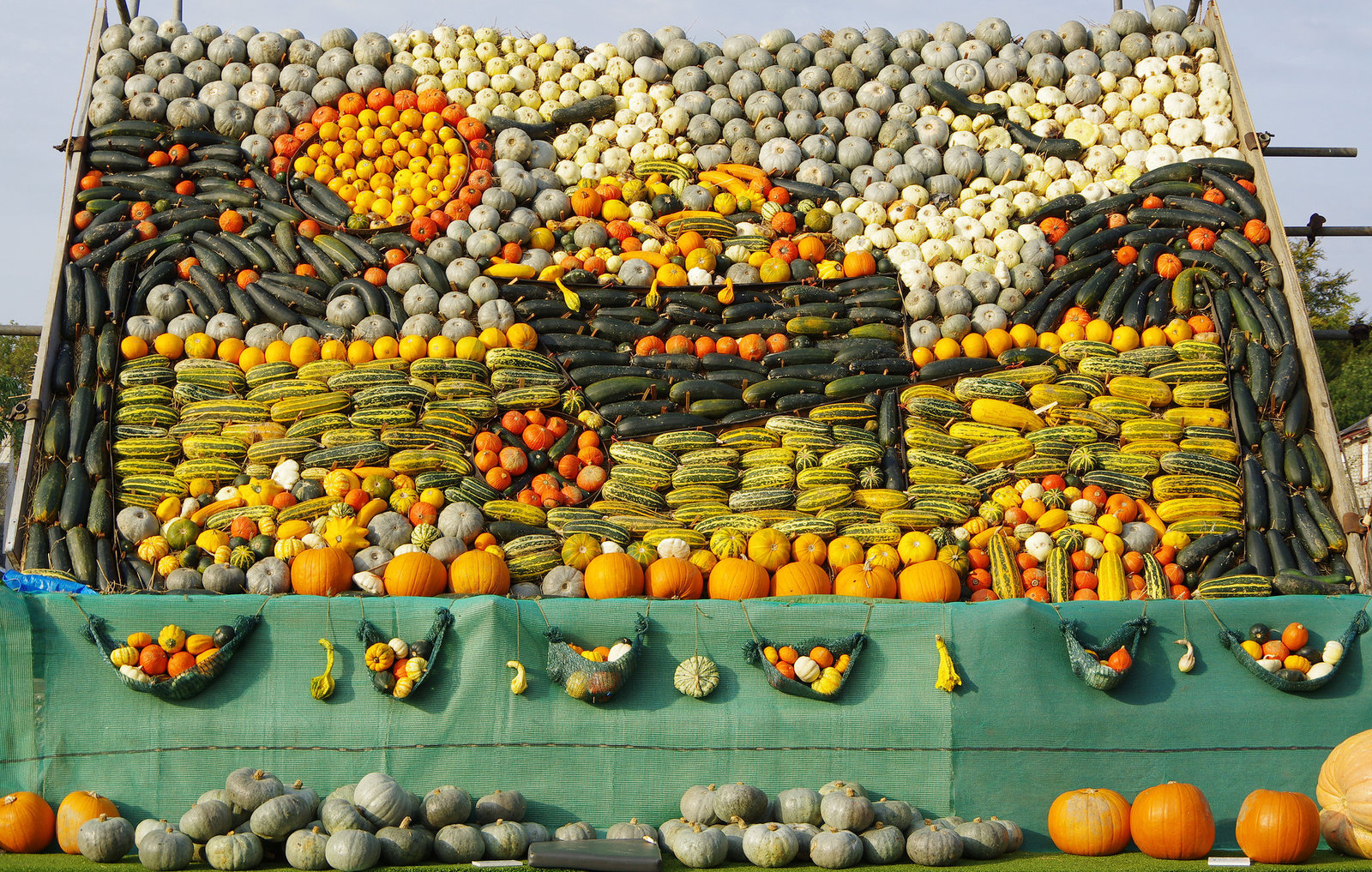 wheelbarrow