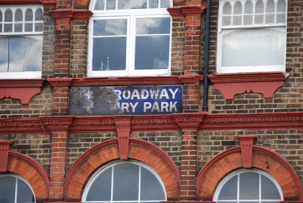 The Broadway,  Highbury Park