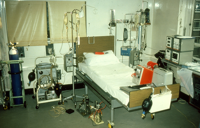 ICU, 1975