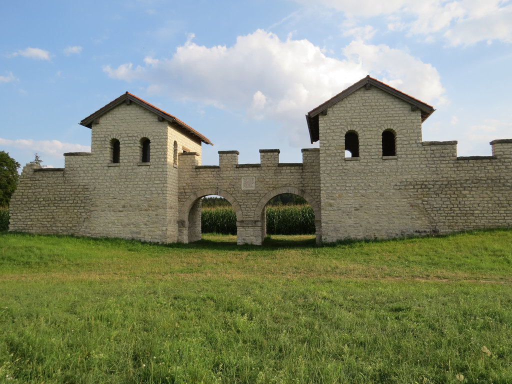 Pfünz : porta decumana