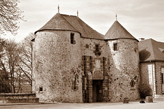 Porte du Château de la Fresnay-sur-Sarthe