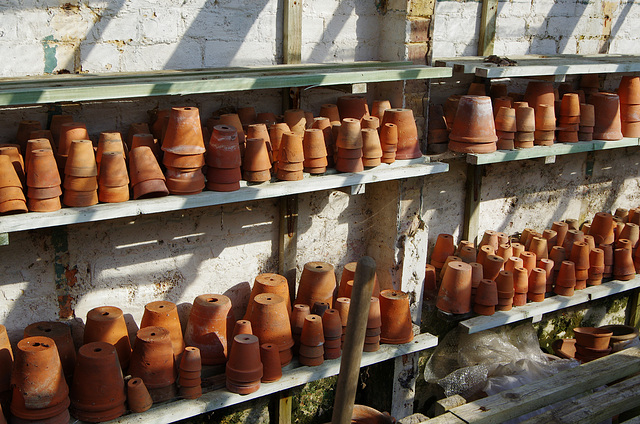 pots