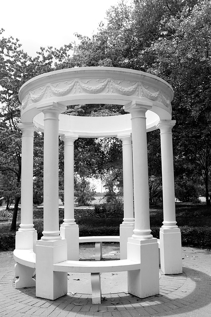 Gazebo, Wilderness Garden