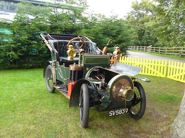 BM - eve - car on display