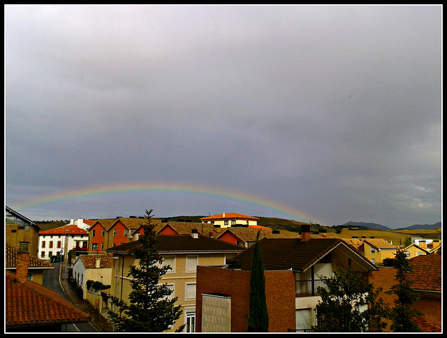 Arco iris rasante