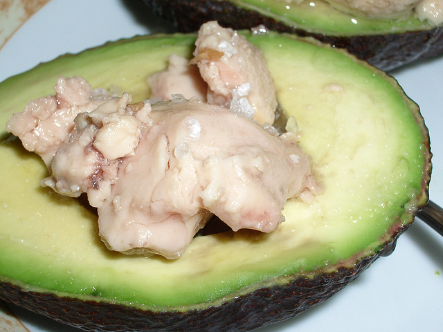 Avocado filled with cod liver