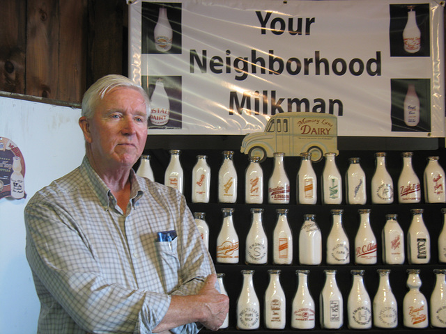 Milk bottle collector