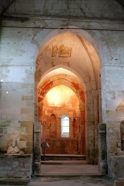 Eglise du Vieux Bourg de Cravant-les-Coteaux (IXe s.)