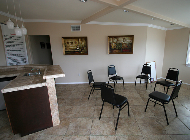 Bella Monte Recovery Center group room (4115)