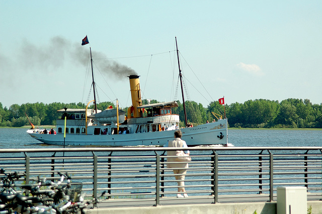 Radtour an der Elbe lang