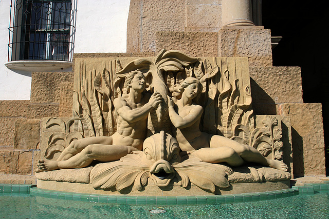 Santa Barbara County Courthouse - Spirit Of The Ocean Fountain (2113)