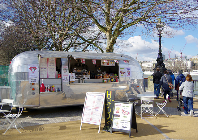 Airstream Café