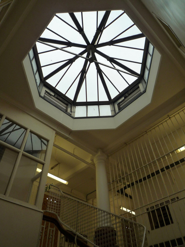 Octagonal roof light