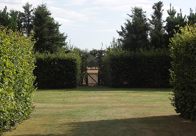 The Gate Between Horticulture and Agriculture